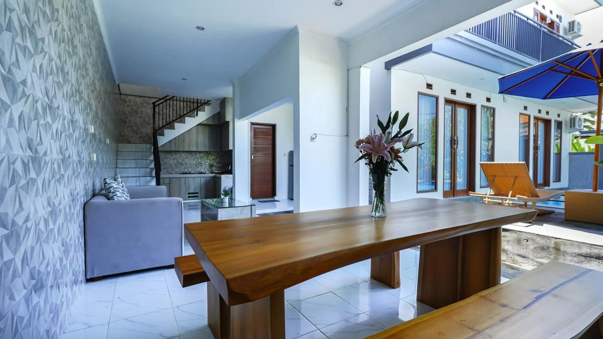 Euro House At Ubud Countryside Villa