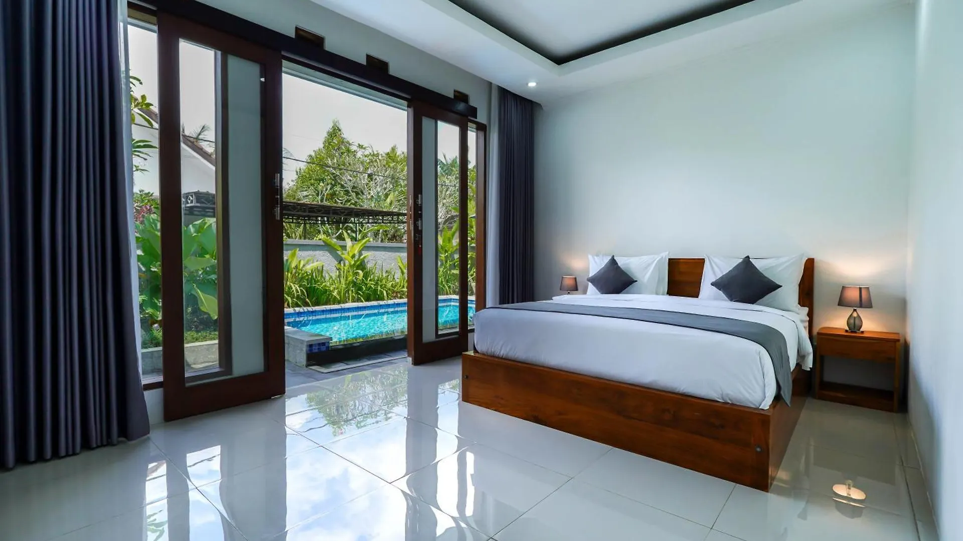 Euro House At Ubud Countryside Indonesia