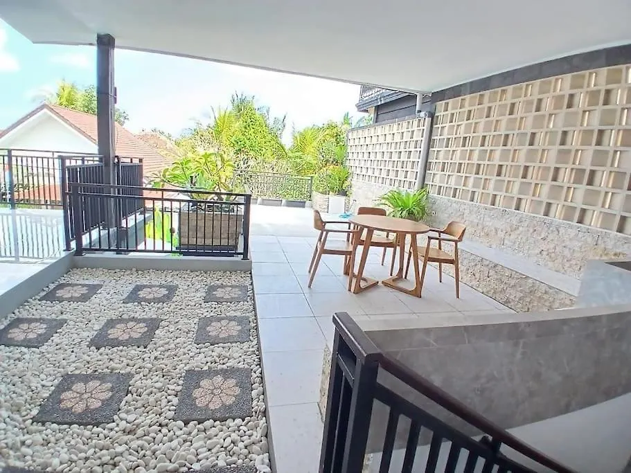 Euro House At Ubud Countryside Vila